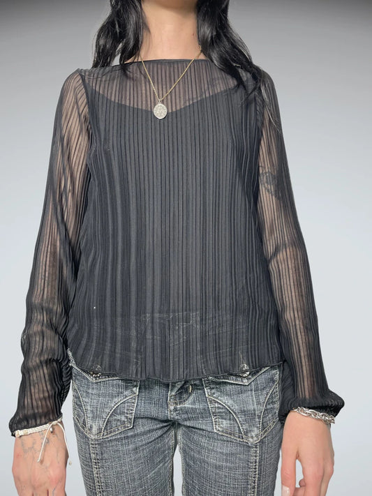 long sleeve black top