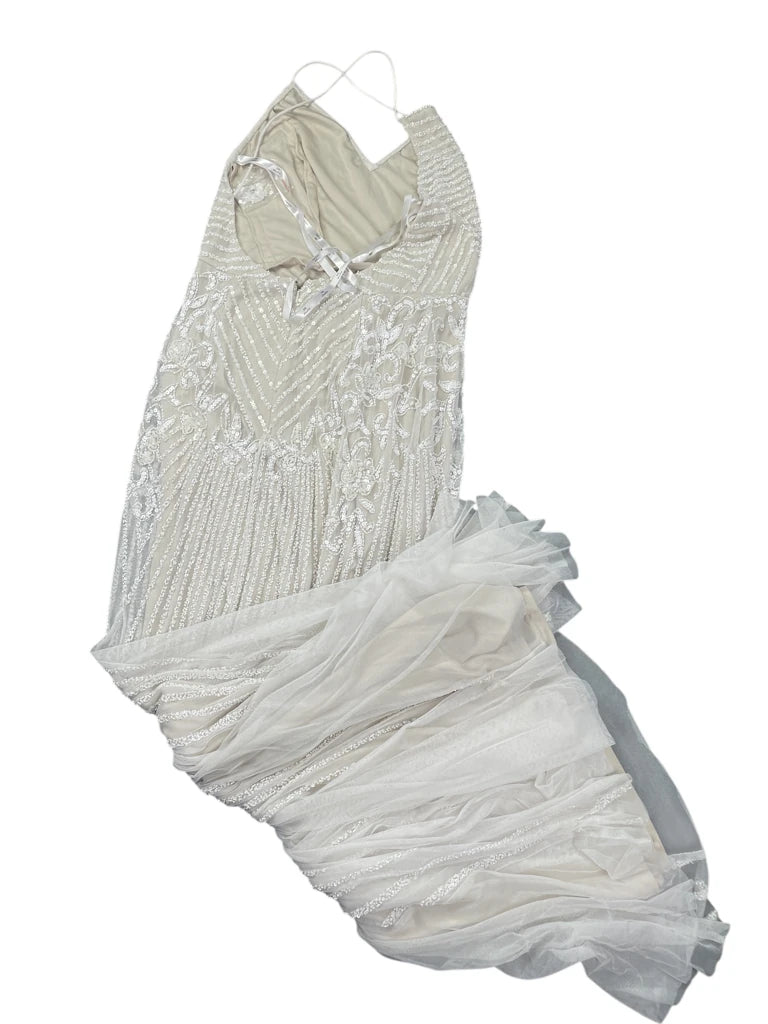 DB Studio White Maxi Dress (M)