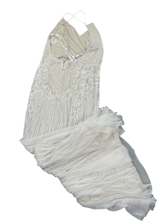 DB Studio White Maxi Dress (M)