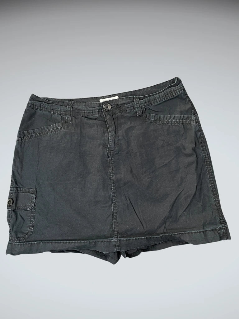 St. John Bay Dark Chino Skirt (M)
