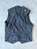 Sleevless vest