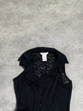 black sleeveless top (S)