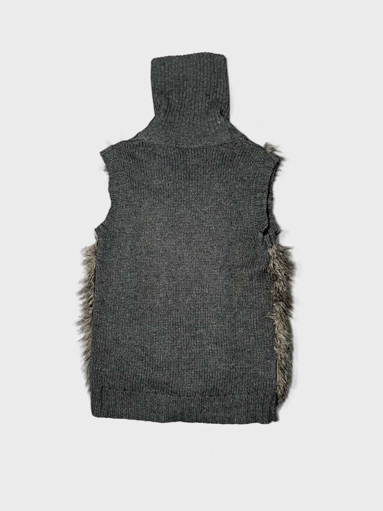 detail view, Promod Fur Gilet, vintage Y2K second hand piece, image 5