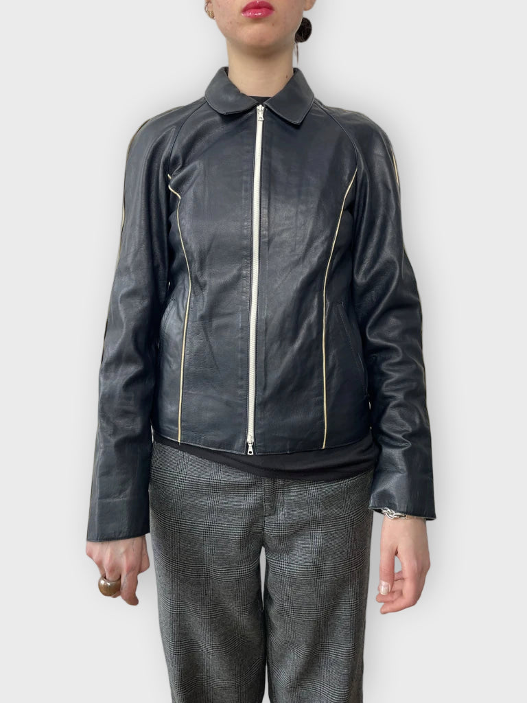 front view, Greta Beck Leather Jacket, vintage Y2K second hand piece