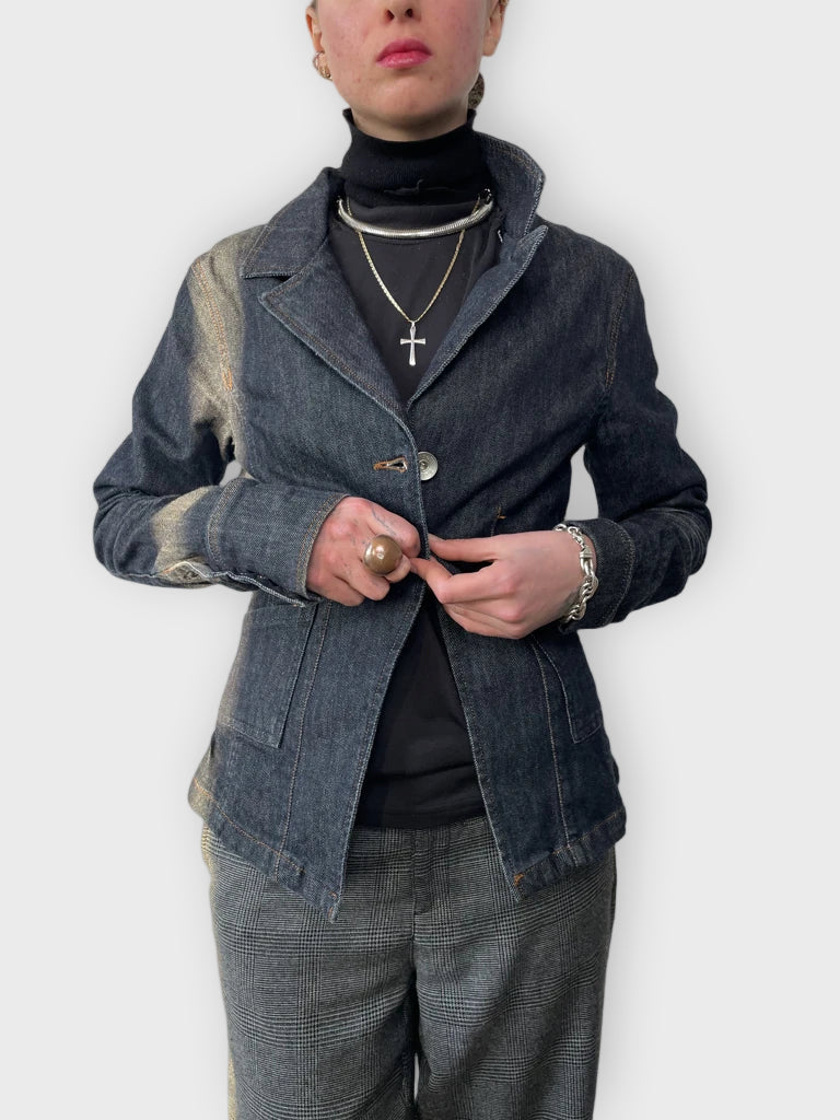 front view, Jeans Jacket with Skull Rhinestones, vintage Y2K second hand piece