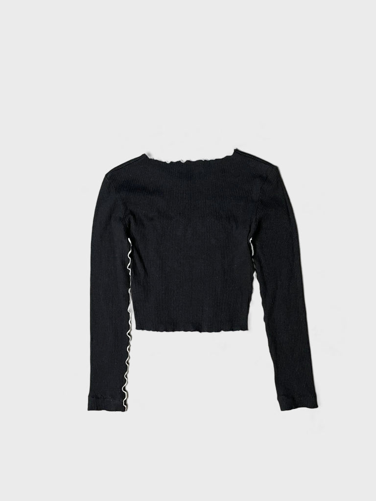 detail view, Inside Long Sleeve Crop Top, vintage Y2K second hand piece, image 5