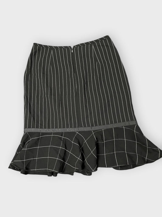 back view, Tristan & Iseut Monochrome Check & Stripe Mini Skirt, vintage Y2K second hand piece