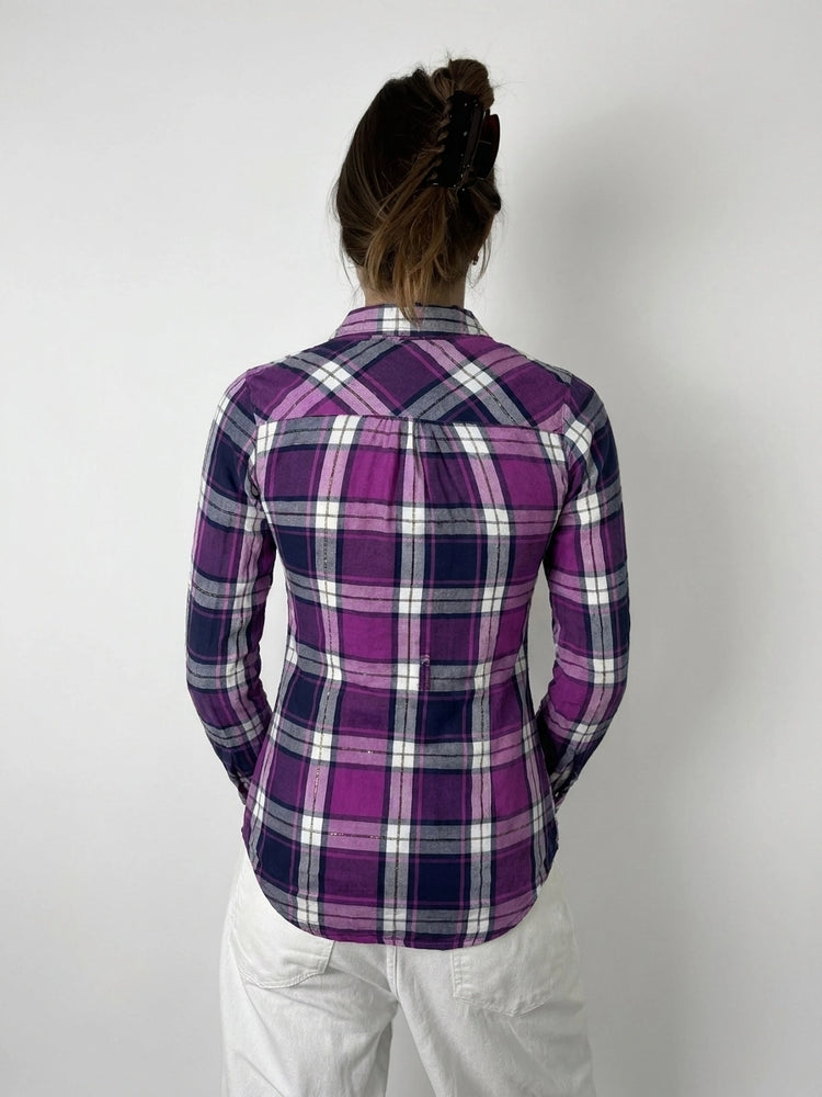 Plaid Button-Up Shirt with Unique Cutout Detail (S)
