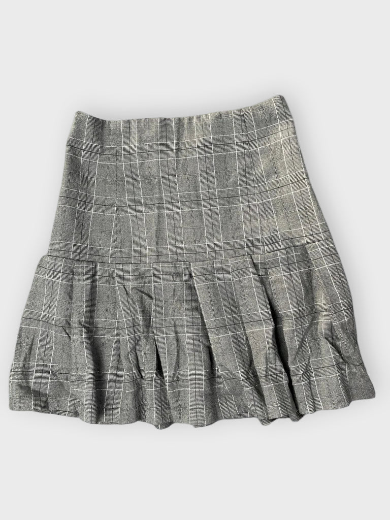 front view, Spacegivly Grey Checkered Pleated Skirt, vintage Y2K second hand piece