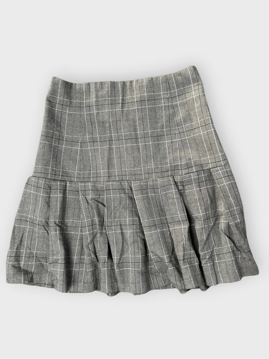 front view, Spacegivly Grey Checkered Pleated Skirt, vintage Y2K second hand piece
