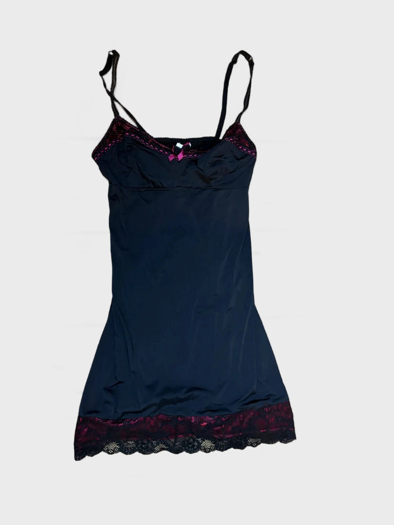 detail view, Y2K Black Lingerie Slip Dress, vintage Y2K second hand piece, image 6